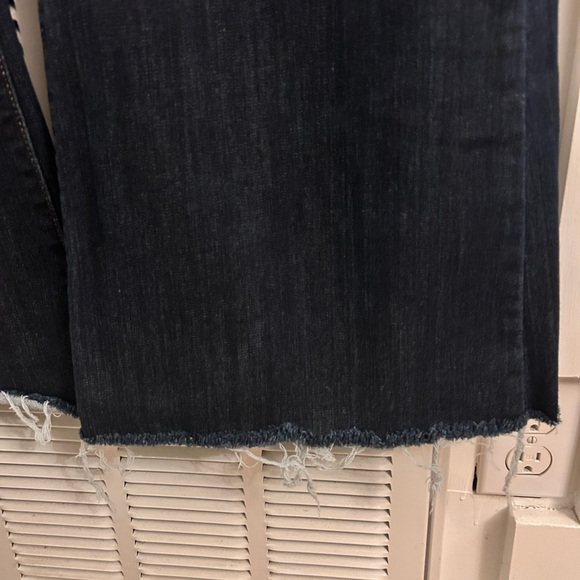 Judy Blue Dark Blue Flare Jeans dark wash raw hem - Picture 3 of 5
